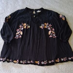 Elegant Black Floral Embroidered Blouse